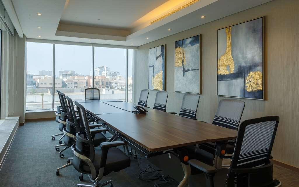 Comfort Hotel Jeddah King Road Удобства фото