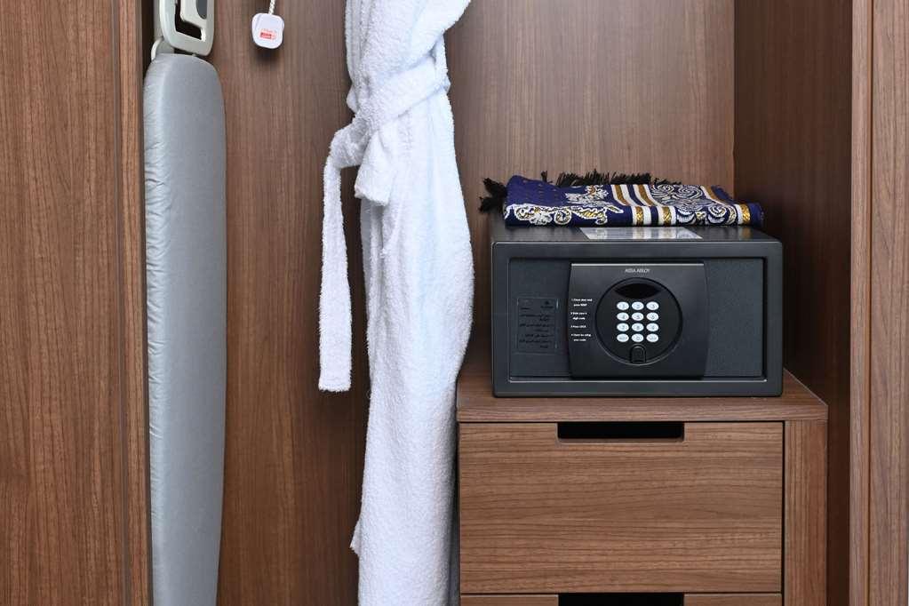 Comfort Hotel Jeddah King Road Номер фото